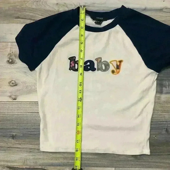 Forever 21 Baby Top Junior size Large crop top short sleeve - Picture 5 of 7